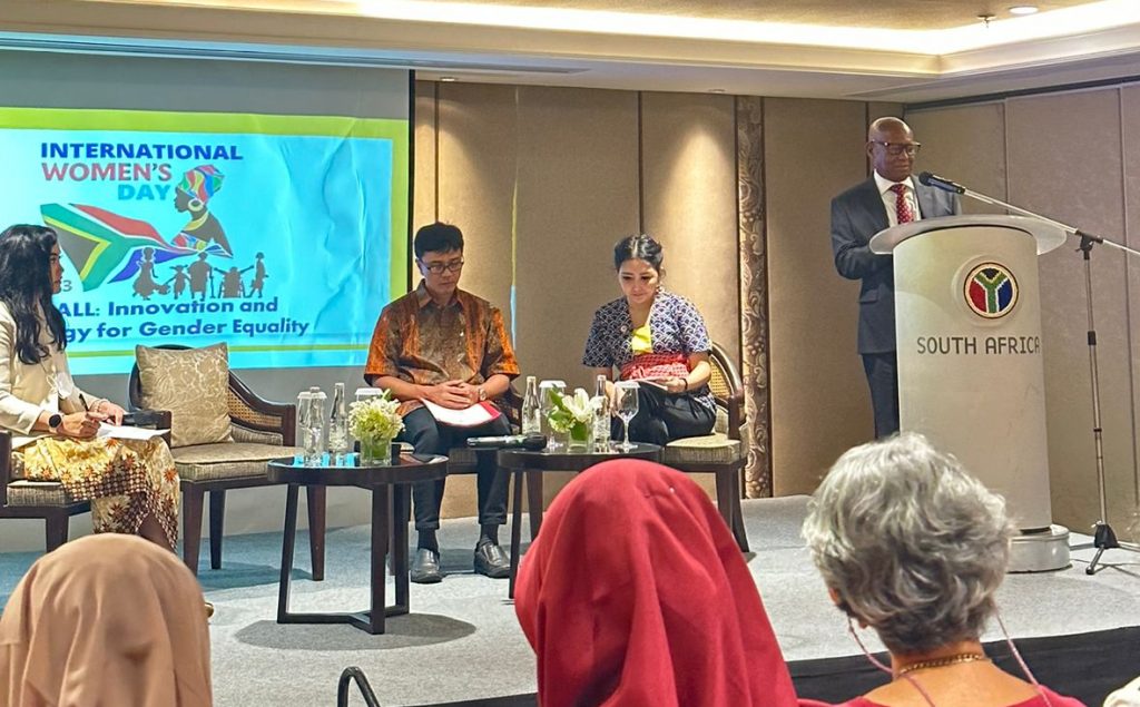 International Women Days 2023, Bahas Kesetaraan Gender Pada Teknologi ...